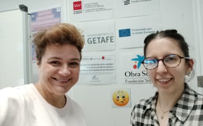 Taller de alfabetización para mujeres no castellanoparlantes en la sede Jacinto Benavente